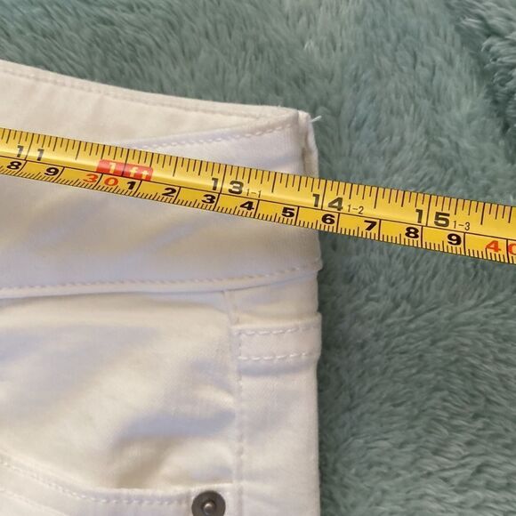 Chelsea & Violet Crop White Jeans - Picture 4 of 8